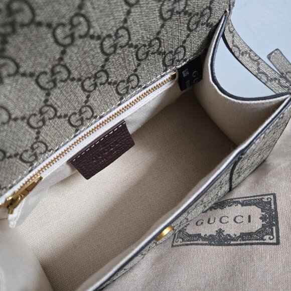 Brand New Gucci Collapse With Balenciaga - Picture 9 of 11